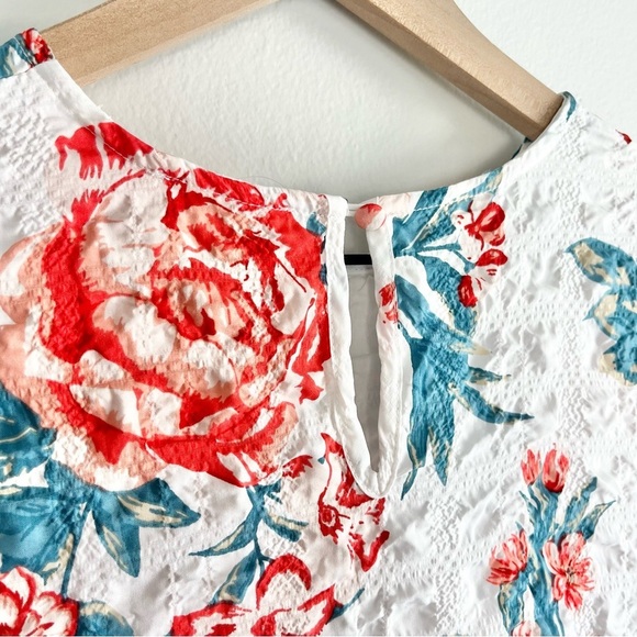 NWT Francesca's Carra Floral Babydoll Mini‎ Dress White Pink Red Blue Size Small - Picture 10 of 14